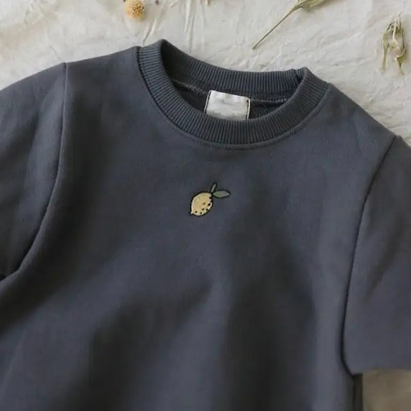 2023 Autumn New Lovely Newborn Baby Bodysuits Pear Embroidery for Baby Boys Girls Cotton Clothes Fashion Long Sleeve Jumpsuit